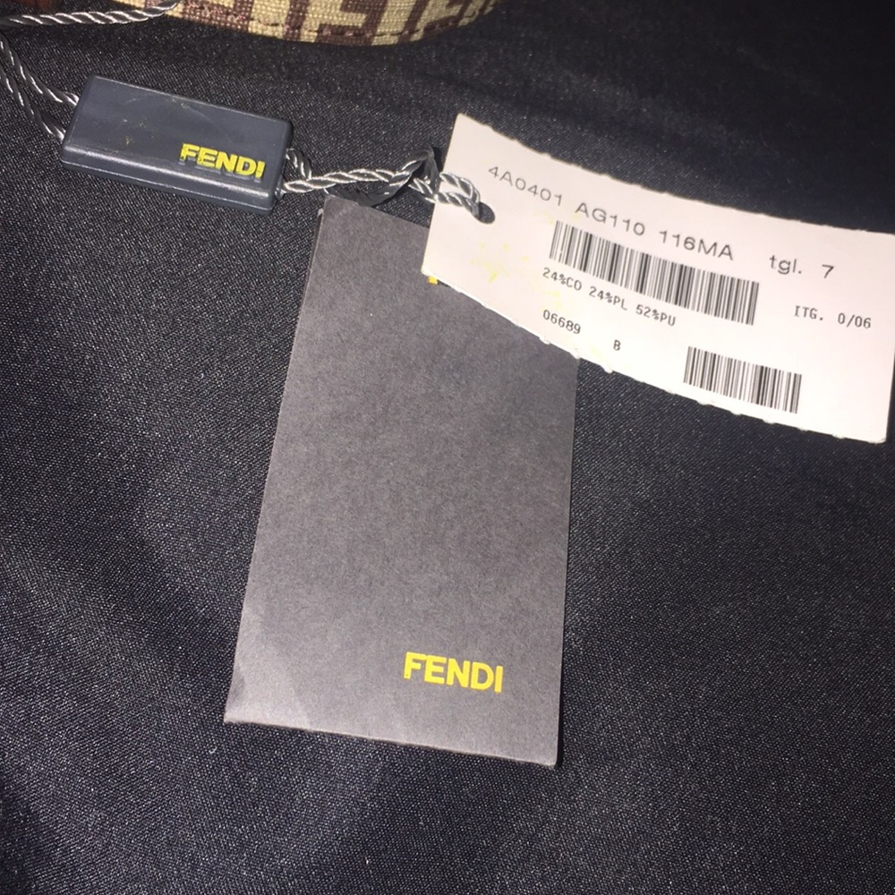 🧚‍♂️FENDI BELT🧚‍♂️NEW WITH TAGS🧚‍♂️ - Picture 2 of 6